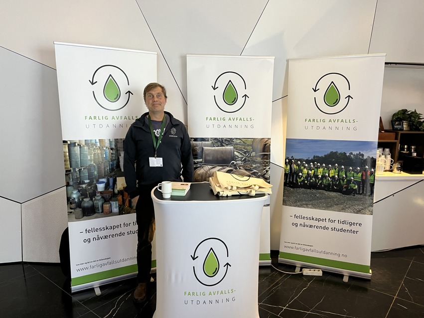 Fagskolen donerer profesjonell stand